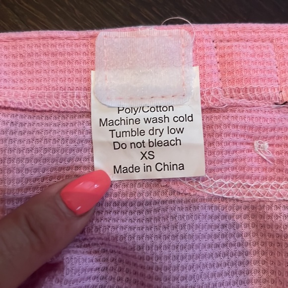 Fir baby pajamas. Cuddle up with them in this adorable pink comfy PJ in size XS - Picture 7 of 10